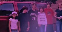 子どものころは痩せていた5人きょうだい、大人になると……　2800万再生の“現在の姿”に衝撃「ただただすごい」「強烈だ」【海外】