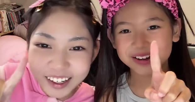 中学生の長女と小学生の次女→同時にメイクしたら……　まさかの“正反対”な仕上がりに「やばい」「ほんとに姉妹？」