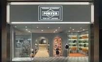 【画像：PORTER（ポーター）の“コンパクト財布”】