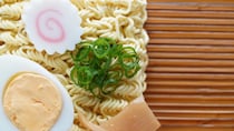 【画像：人におすすめしたい“袋麺ブランド”ランキングを見る】