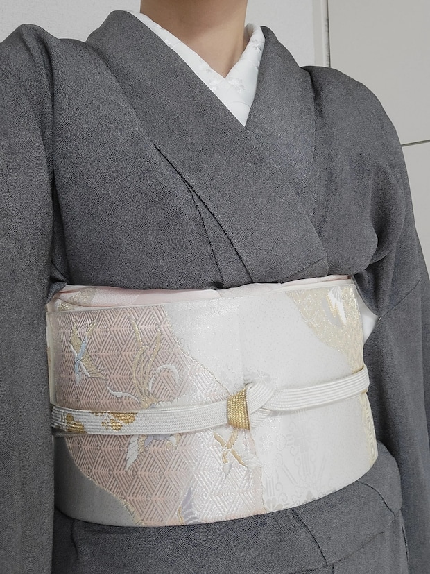 “入学式では考えられなかった”着物で、卒業式に参加したら…… 「願いが1つ叶った」ママの姿に「わぁ」「素晴らしすぎ」