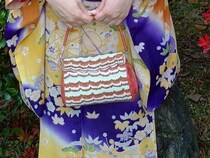 約100年前の曾祖母の着物を令和で着てみたら……　圧巻の光景に「時代に関係なく美しい」　「お人形さんみたい！」