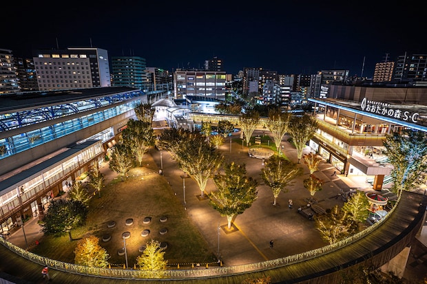 「駅を降りた瞬間びっくり」子どもだらけの街がすごかった　“教育環境が充実している街”ランキング上位に「子育て支援が手厚い」「東京へのアクセスが抜群」「周辺施設も充実」などの声