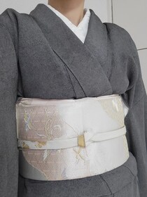 “入学式では考えられなかった”着物で、卒業式に参加したら……　「願いが1つ叶った」ママの姿に「わぁ」「素晴らしすぎ」