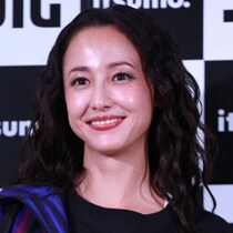 「全然話入ってこない」　沢尻エリカが久々に映像出演→“衝撃的な服装”にネット騒然　「やばい」「驚いてる」