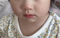 「こんな顔整ってる子いる？」イヤイヤ期の1歳娘、泣き顔が“天使すぎる”と話題　「なんて美少女」「ゆうこりんに似てる」