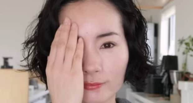 「上戸彩さんにそっくり」42歳主婦が若見え半顔メイクしたら……左右で“別人レベル”の仕上がりに「目だけでも変わるんだ」