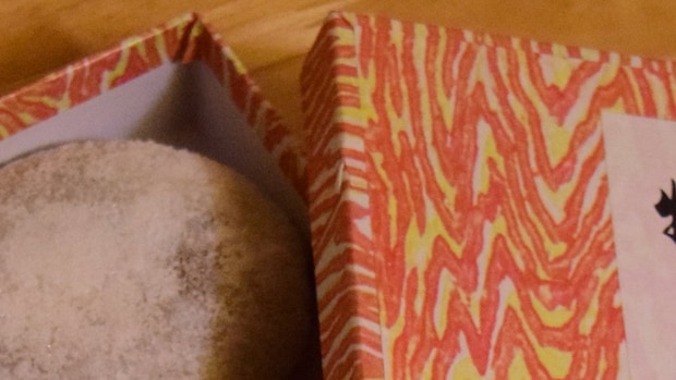 「頭をぶん殴られたような衝撃」 友人に福島県須賀川市の“名物”を食べさせたら→“驚きの中身”に「2個目を食べる気にならないほどの満足感」