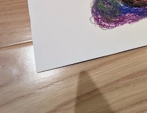 小1娘がYouTubeを見ながら絵を描くと……　パパとSNS仰天の仕上がりが「凄すぎる」「行く末を見てみたい」と300万表示