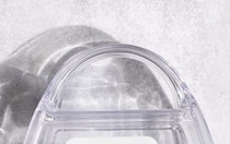 よくある100均プラ容器→作家が手を加えたら……「えっ!?」「お宝に見える」「これが欲しい!!」