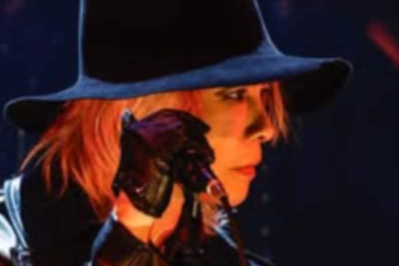 「えっ、やっぱり」HYDE、女性アイドル“匂わせ”投稿→「わかってたけど…」の声