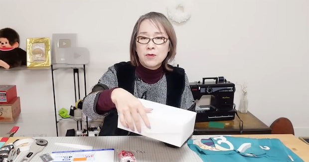 着物のハギレ→ダイソーの紙箱に切って貼るだけで……「ここまで変わる!?」　完成したアイテムに「すてきです」