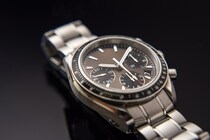 【画像：NIXON（ニクソン）の“アナログ腕時計”】