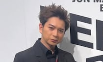 「こわい」嵐・松本潤、ライブ後の深夜に“謎の液体”公開→「それおいしいの……？」