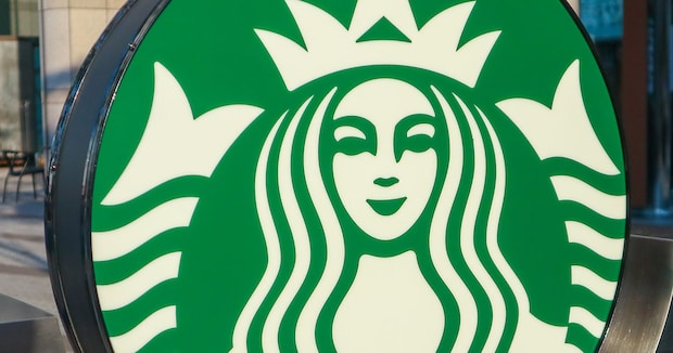 「これのために札幌行きたい」　新千歳空港のスタバで“限定メニュー”を頼んだら……　貴重な1杯に反響「なにこれ」「今度飲まねば」