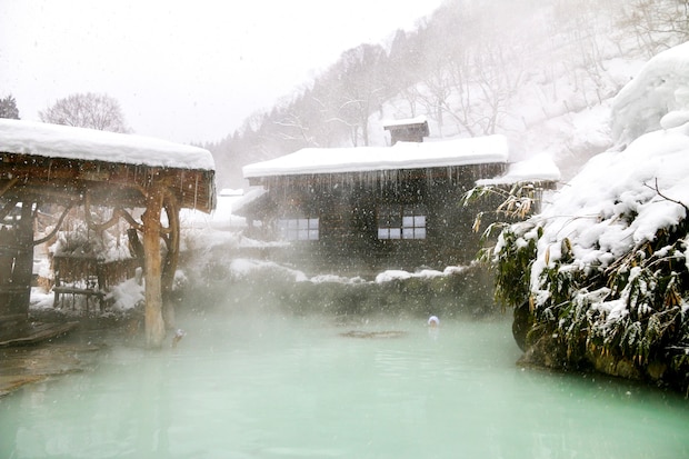 「まさに秘湯です」　雰囲気が最高な“東北地方の温泉地”ランキング上位に「肌がつるつる」「最高すぎる」「求めてたのこれ」の声