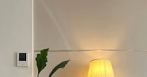 家賃8万5000円、26歳男性が住む都内1LDK→ドアを開けると……　驚きの空間に「こんな部屋に住みたい」