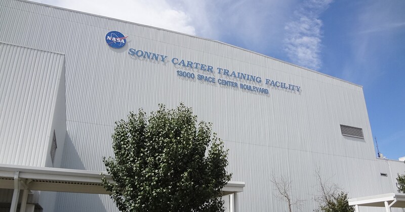 NASAが写した皆既月食→その“幻想的な姿”が95万回表示「なんて壮大な」「火星みたい」「息をのむほど素晴らしい」【海外】