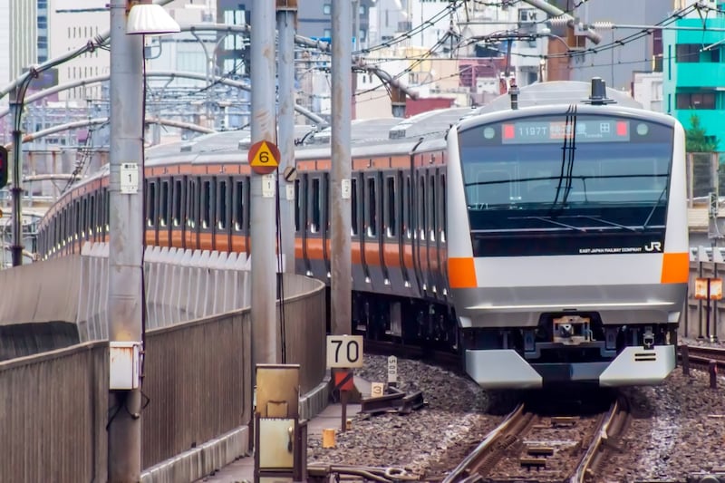 【関東地方在住者が選ぶ】「永住したい中央線の駅」ランキング！　2位は「高円寺」、1位は？