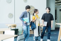 「就職は最強」評価の高い“理系が学べる私立大学”上位に寄せられた声　「意識の高い友達が多い」「勉強したい人には夢のよう」「学食は安くてボリュームがすごい」