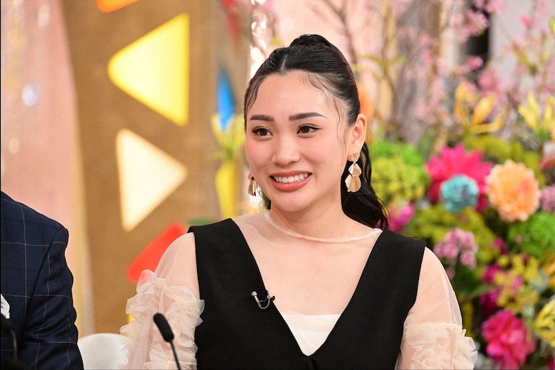 泣きながら“鬼電”もフラれた妻「絶対に見返してやる」→10年後、“世界一の美女”となって夫の前に現れた【新婚さんいらっしゃい!】