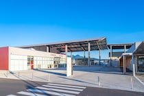 「思わず2泊もしちゃった」群馬県の“温浴施設もある大型の道の駅”がすごい！　「キッズスペースもある」「お風呂は昭和レトロな絵が印象的」