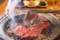 【関西地方在住者が選ぶ】コスパが最高だと思う「食べ放題系チェーン」ランキング！　2位は「ワンカルビ」、1位は？