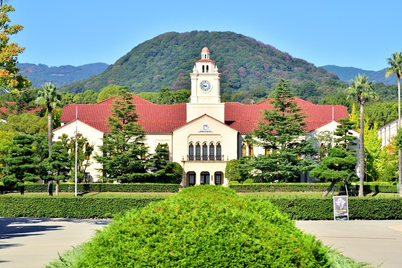 「社会で必要な力がつく」　“世界で通用すると思う近畿地方の私立大学”ランキング上位に集まった声「留学をしたい人にはぴったり」「国連機関に入る人もいる」