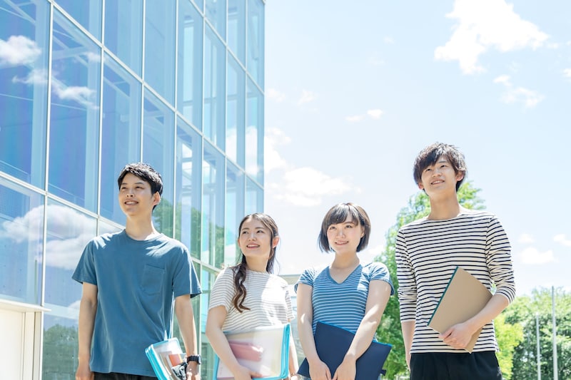 「充実した、大学生活！」学生が選ぶ“関西の大学”ランキング上位に「頑張って良かった」「進路についても親身」「99%の人が医師国家試験に合格」などの声