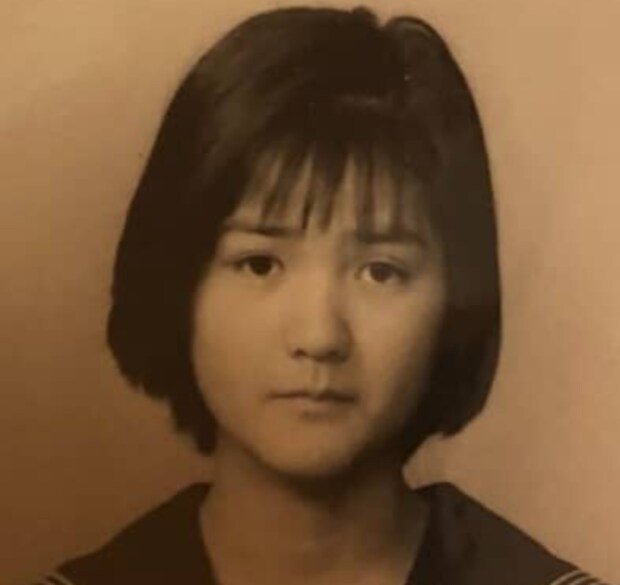 若いころの父と母→大人になった娘の自撮りを並べたら…… “まさかの結果”に「遺伝子ってすごい」「いいとこ取りのDNA」