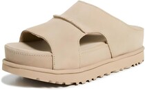 「春夏はこのサンダル一択」UGG（アグ）の“スリッポンサンダル”が大人気 「履き心地も可愛さも間違いなし」「スタイルアップになるのも嬉しい」