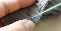 シャツの袖に“何十色”もの糸で刺しゅうすると……「うわぁ！」　100万再生の“予想外の仕上がり”に「これはすごい！」「最後こうなるとは」【海外】
