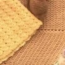 妊娠中に編み物をするママ→生まれた赤ちゃんに着せてみると……　驚きの姿に「と…尊い」「こんなママになりたかった」