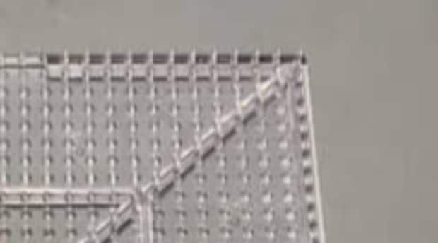 おいしそうなピザ→よく見ると……「なにこれ」　“驚きの材料”に「最高すぎる」「しゅごい！」「やってみたーい！」