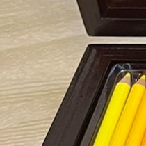 小1娘「色鉛筆が欲しい」→パパが買ってきたのは…… 衝撃の光景に「大人だってときめく」「小学校でヒーローになれるぞ」