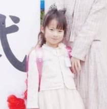 先輩ママ「小学生ママに伝えたい」小1娘が小6になると……　泣けてくる光景に「リアルで今から怖い」「悲惨なものです」