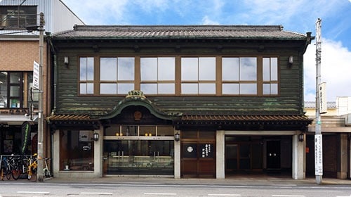 「帰省のたびに絶対買う」“岡山の銘菓”に絶賛の声　「めちゃくちゃ喜ばれる」「甘すぎず滑らかで上品」「岡山県民が大好きな一品」