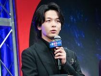 中村倫也、神木隆之介とムロツヨシからの愛に照れる　中村「2人でイチャついているだけの展開ですね」