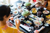 「また絶対に行きたい」　静岡県で“食事の評価が高い宿”上位に「カジュアルに本格フレンチフルコースがおいしい」「プライベート感たっぷりの時間を楽しめる」の声