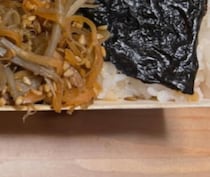 「お義母さんが持ってきてくれたお弁当」→開けてみたら……　とんでもない“中身”に「見たことないですよ」「太らされそうやな」