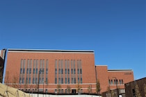 「満点だと思います」　学生が選ぶ“立地がいい大学”って？　ランキング上位に「梅田などにもアクセスがとても良い」「とても駅から近く学習しやすい環境」の声