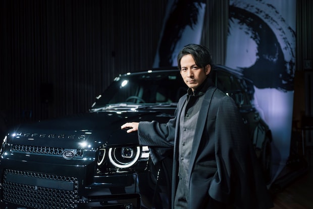 ジャガー「DEFENDER」最新モデル発表イベントレポート　ブランド・アンバサダーに岡田准一さん就任　「運命を感じました」「いつかダカール・ラリーみたいなところに行ってみたい」