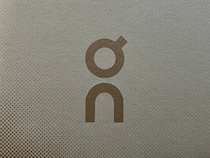 「リピートして3足目」　On（オン）の“頼れるスニーカー”→シンプルデザイン＆快適な履き心地に「長時間歩いても疲れない」「これしか履けない」