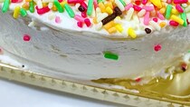 「夢がかなった！」→管理栄養士が作った“カラースプレー好きなだけかけたケーキ”に反響　「絶対美味しくて幸せになるやつ」「うちの子も喜びそう」