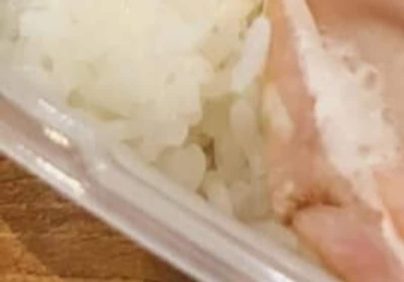 ←高校生息子たちの弁当　母の弁当→　想像以上の違いに「私も同じ」「母の愛を感じます」