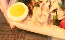 【画像】弁当を開けたら……