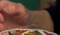 【画像】驚きの食卓