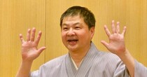 「パパそっくり！」　月亭方正→20代次女と2ショット「笑った顔が」　親子並んだ姿に「何もかも引き継がれてる」