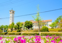 「就職実績はとても良い」　“就職に強い関西の大学”が学生から高評価　「公立とは思えない綺麗さ！」「先生方のサポートはとても手厚い」の声も
