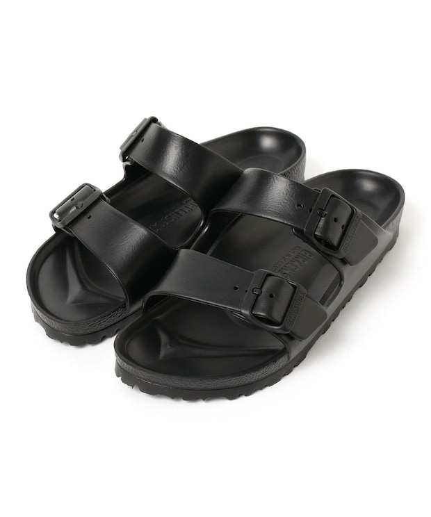 「素足で履いてもよし、ソックスを合わせてもよし。毎日ヘビロテしてます」BIRKENSTOCK（ビルケンシュトック）の“洗えるサンダル”が大人気 「梅雨もゲリラ豪雨も怖くない」「とにかく軽い」